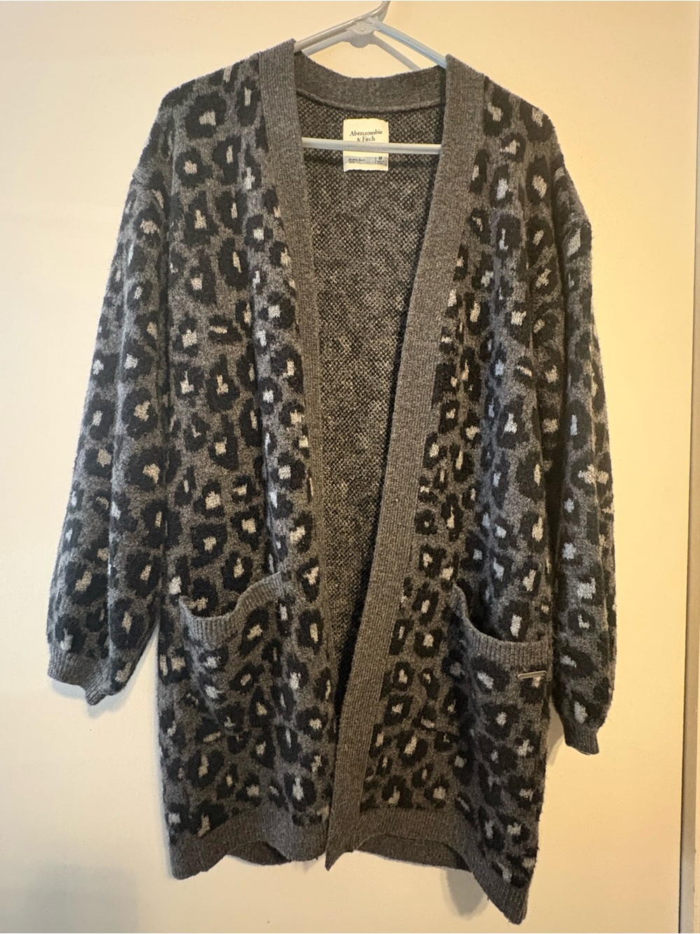 Abercrombie & Fitch Gray Leopard-Print Open Cardigan